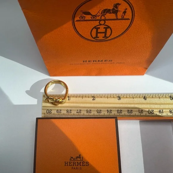 Hermès Gold Enchaînée Scarf Ring with Box and bag Chaîne d’Ancre scarf ring - Picture 11 of 14